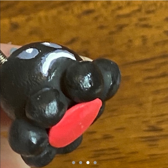 handmade squish mellow inspired earrings - Picture 3 of 4